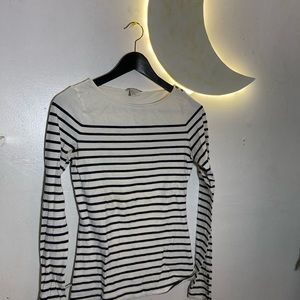 Small H&M shirt white with black stripe